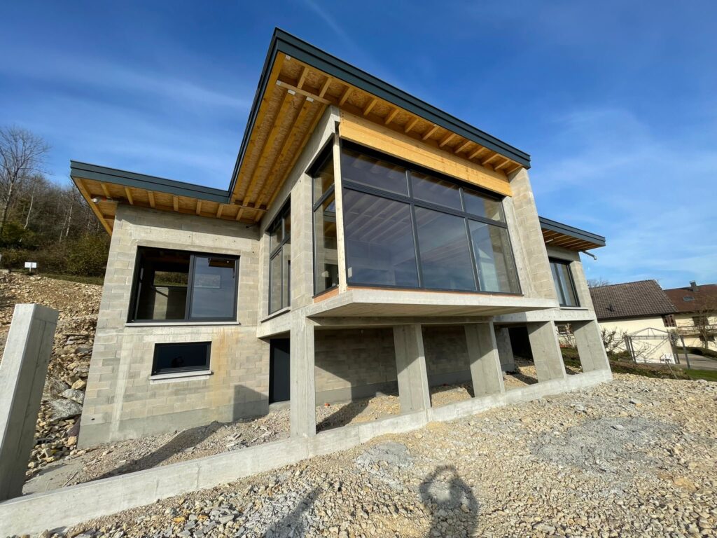 6ff0dad5-d177-4d90-90df-9efe5884a348